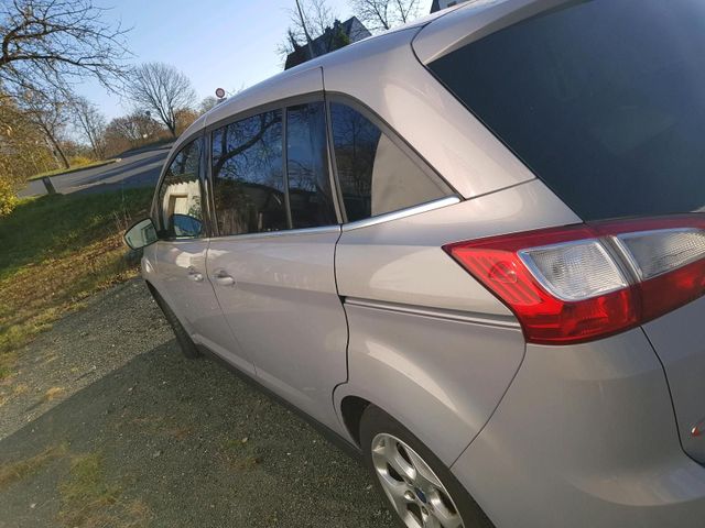 Ford CMax  Limousine  1.6