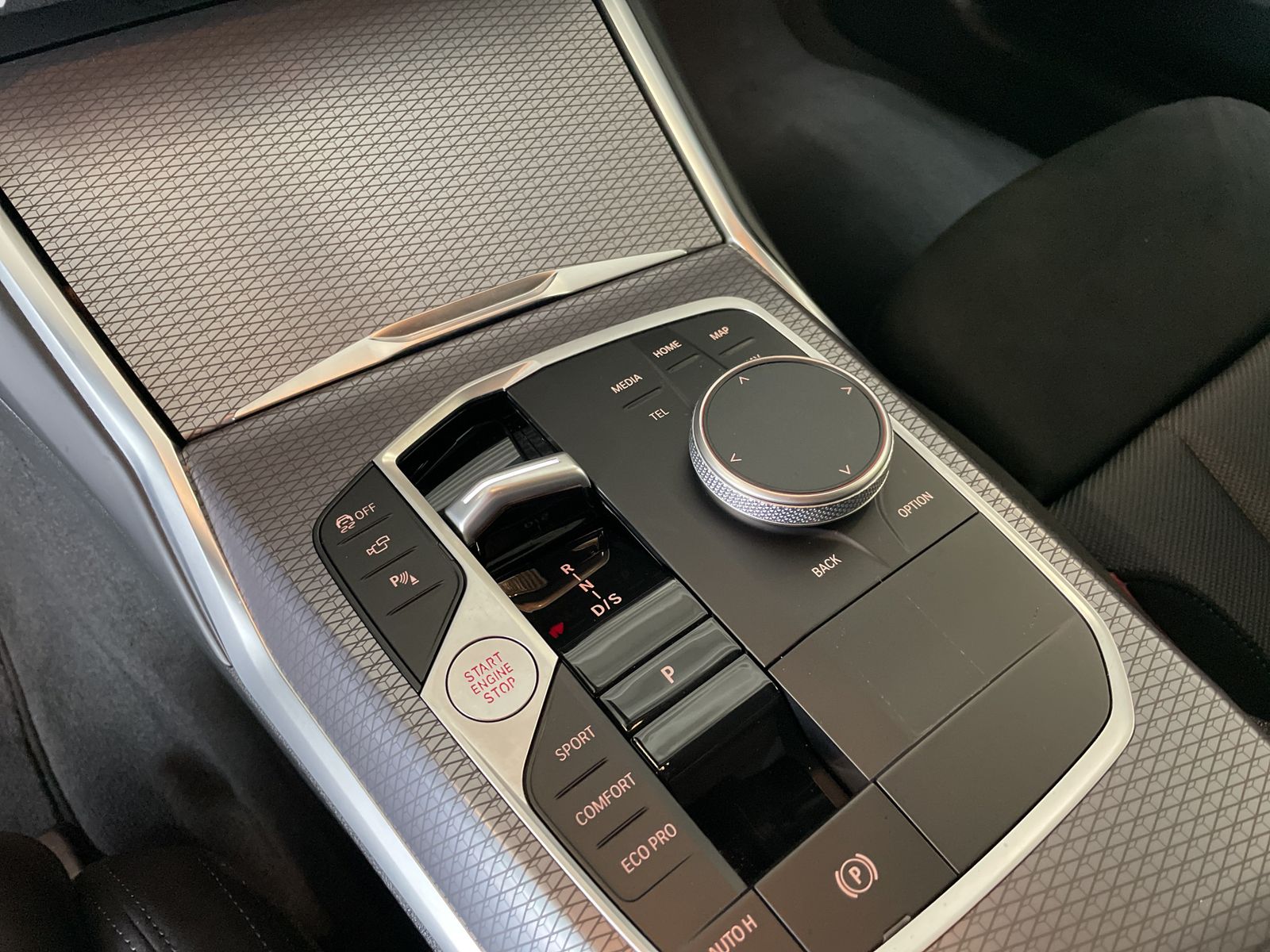 BMW 320 - Bild 17
