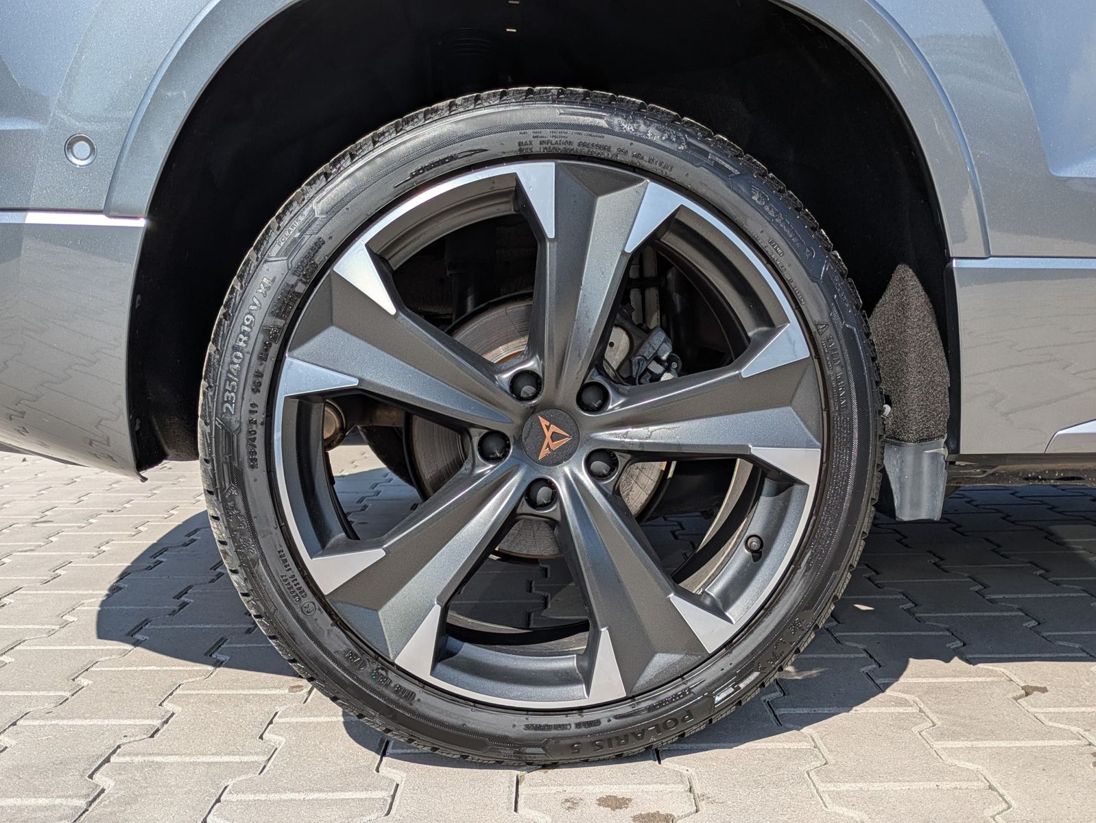 Fahrzeugabbildung CUPRA Ateca 1.5 TSI DSG AHK*LED*ACC*APP*KAMERA*19"