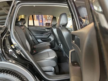 MYAUTOCENTER – Gebraucht- und Jahreswagen mit Werkstattservice in Pfaffenhofen Volkswagen Tiguan *KEYLESS*360°*3-ZONEN*LKHZ*ACC*CARPLAY