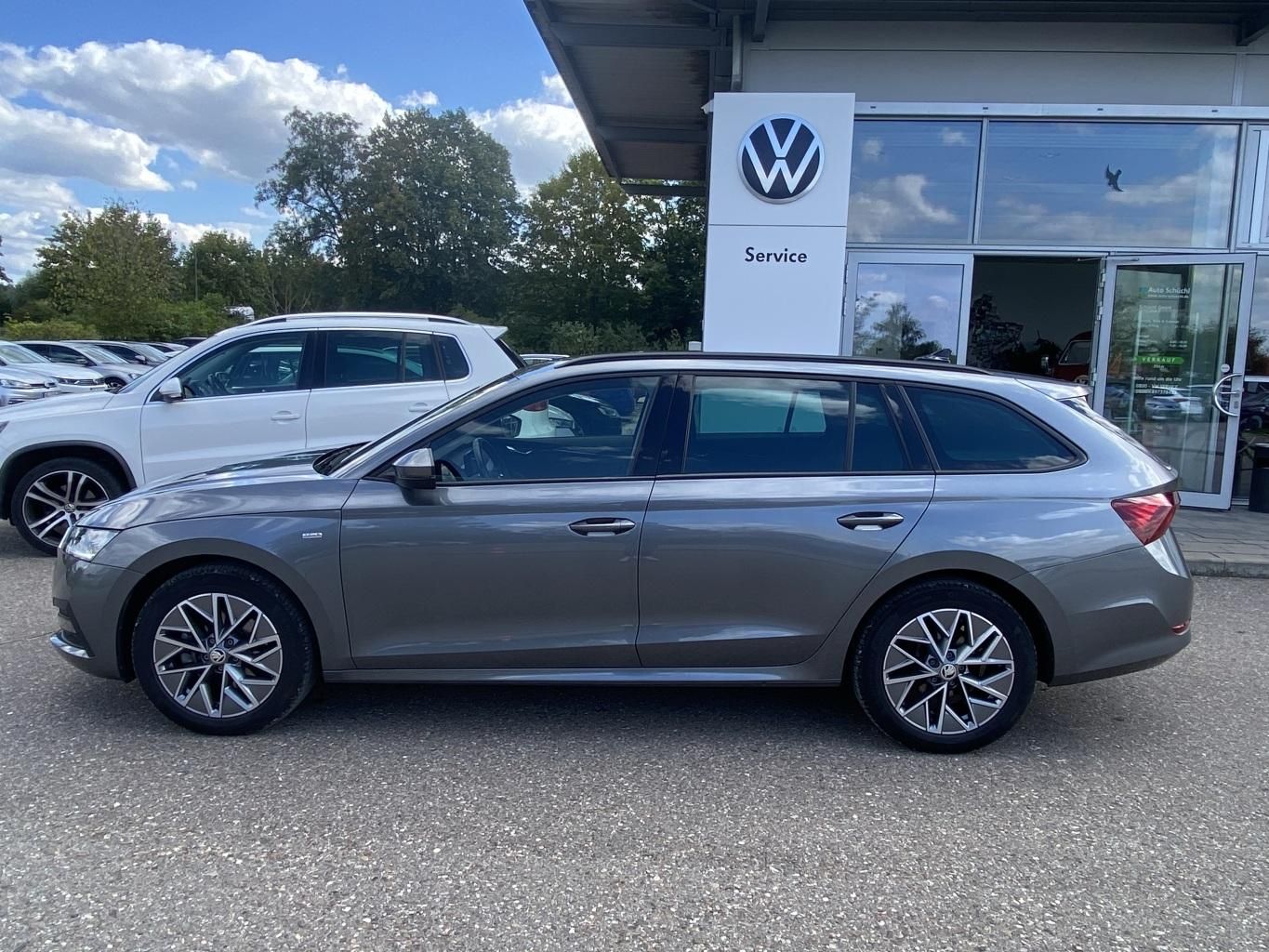 Skoda Octavia Combi 2.0 TDI DSG 4x4 Ambition SMART-LIN imagem 2