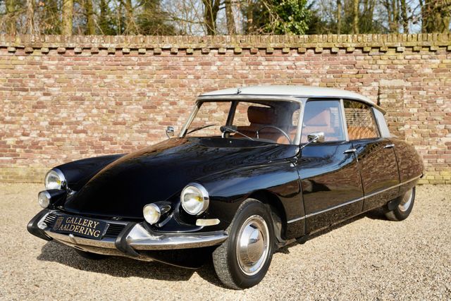 Citroën DS DS19 Hydraulique Restored condition, The engi