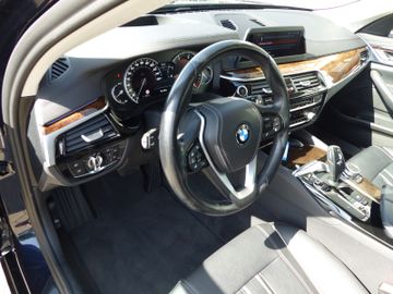 BMW 520 - 7