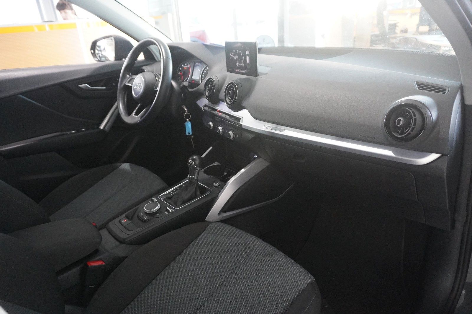 Fahrzeugabbildung Audi Q2 1.0 TFSI ULTRA S-TRONIC KLIMA/SHZ/PDC/19"