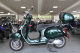 Vespa GTS 300 HPE ABS 1.Hand Touringscheibe Topcase - GEBRAUCHT TOPCASE