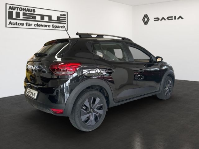 Fahrzeugabbildung Dacia Sandero III Stepway Expression 1.0 TCe 90 Klima