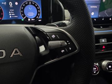 Fahrzeugverkauf 17 Skoda Kodiaq 1.5 TSI AHK 7-Sitze Matrix Navi