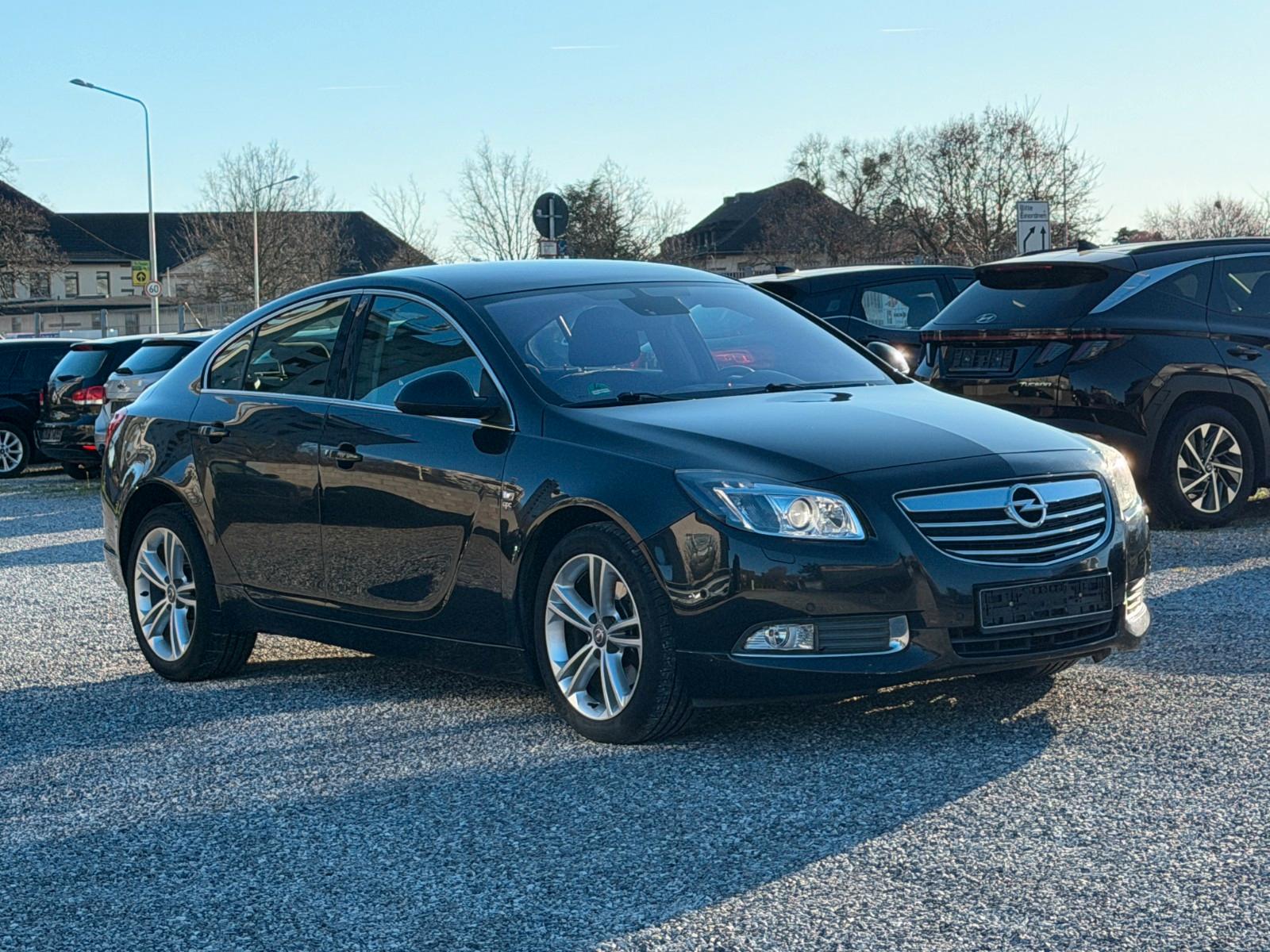 Opel Insignia Lim. Sport Opc Line NAVI+AHK+KLIMA+PDC