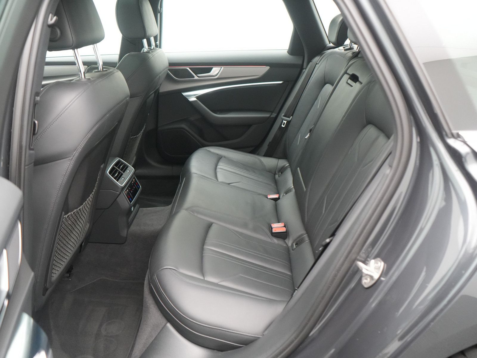 Audi A6 - Bild 10