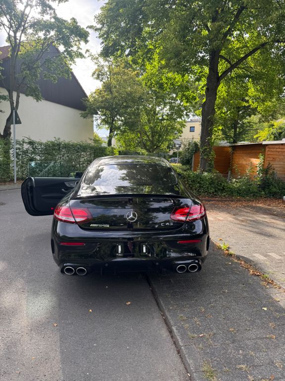 Mercedes-Benz C 43 AMG