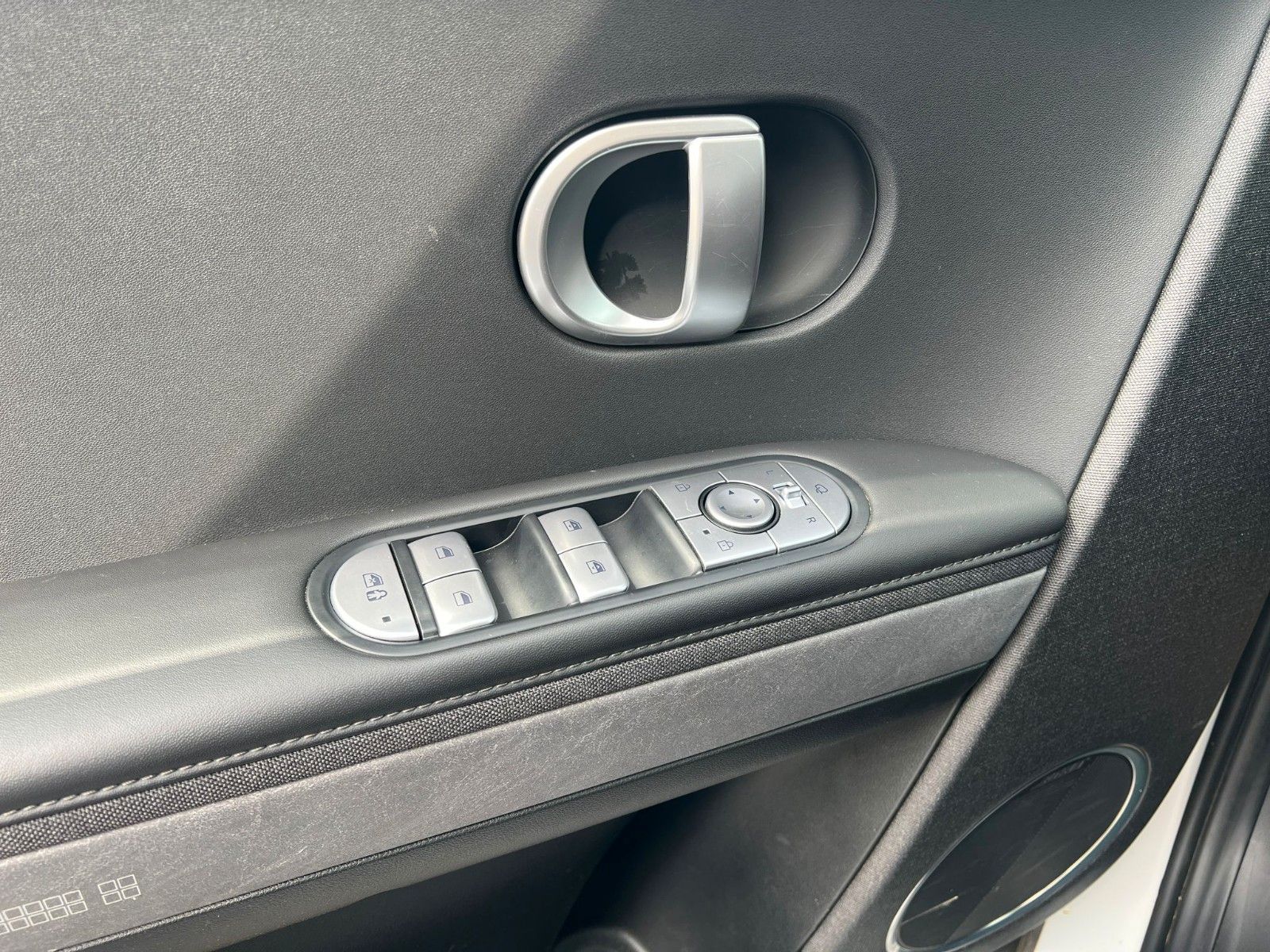 Fahrzeugabbildung Hyundai IONIQ 5 Uniq *RW507KM*HeadUp*Totwinkel*ACC*360°