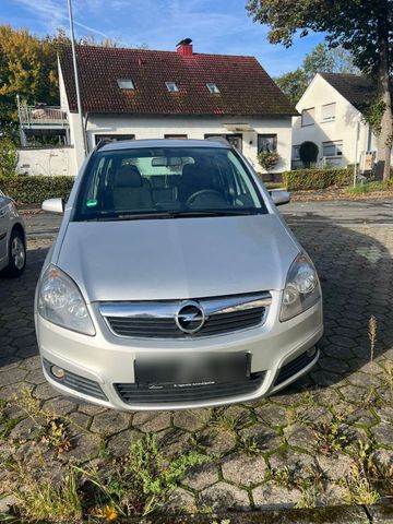 Opel Zafira 2005