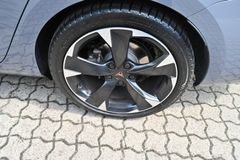 CUPRA Leon Sportstourer 1.4 e-Hybrid PANO CAM LED 1.Hd