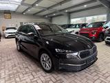 Skoda Octavia 2.0 TDI DSG RFK Pano 4x SHZ LHZ LED - mit Diesel-Antrieb: Kombi, Automatik