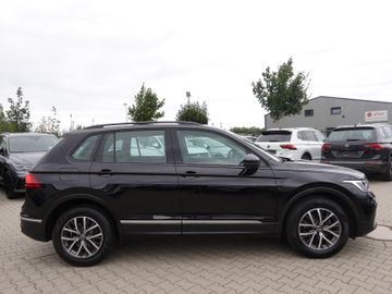 Volkswagen Tiguan - 8