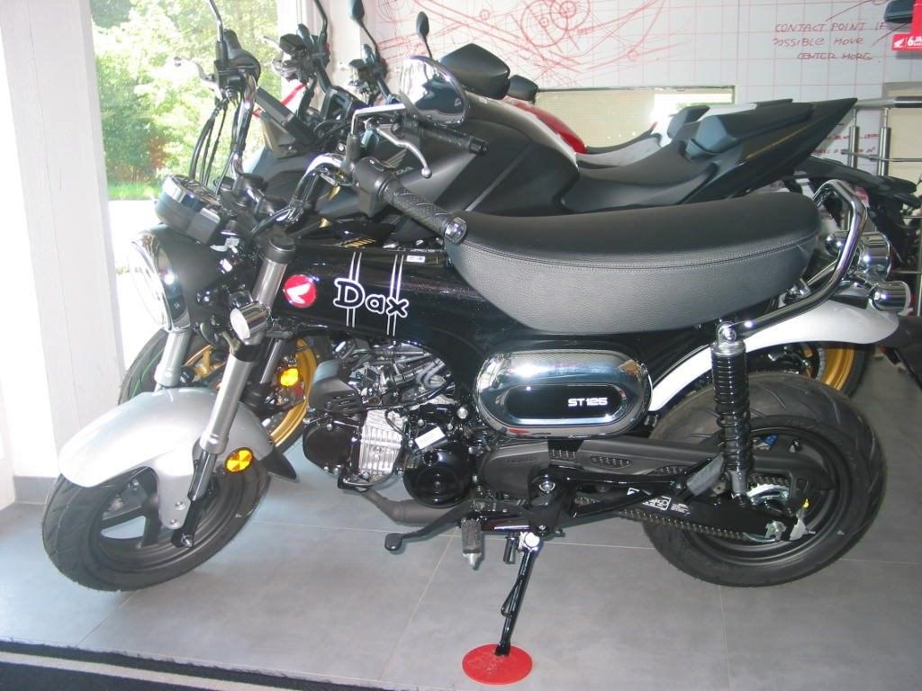 Honda Dax 125 ST125 ABS