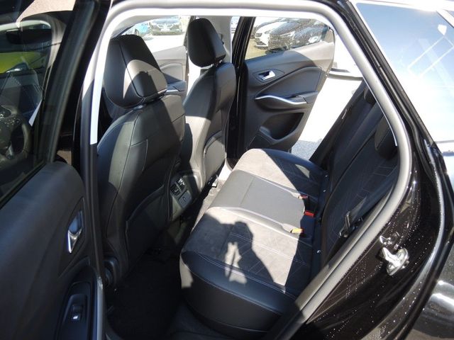 Grandland Plug-in-Hybrid 1.6 Elegance