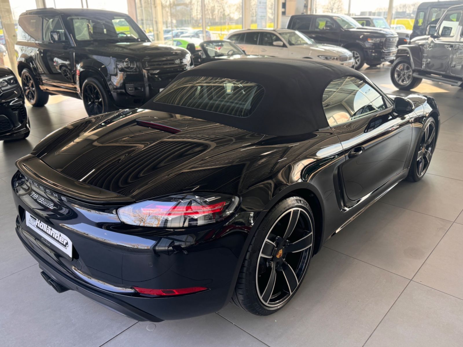 Fahrzeugabbildung Porsche 718 Boxster 2.0 "Bi-Xenon PASM Sport-Auspuff"