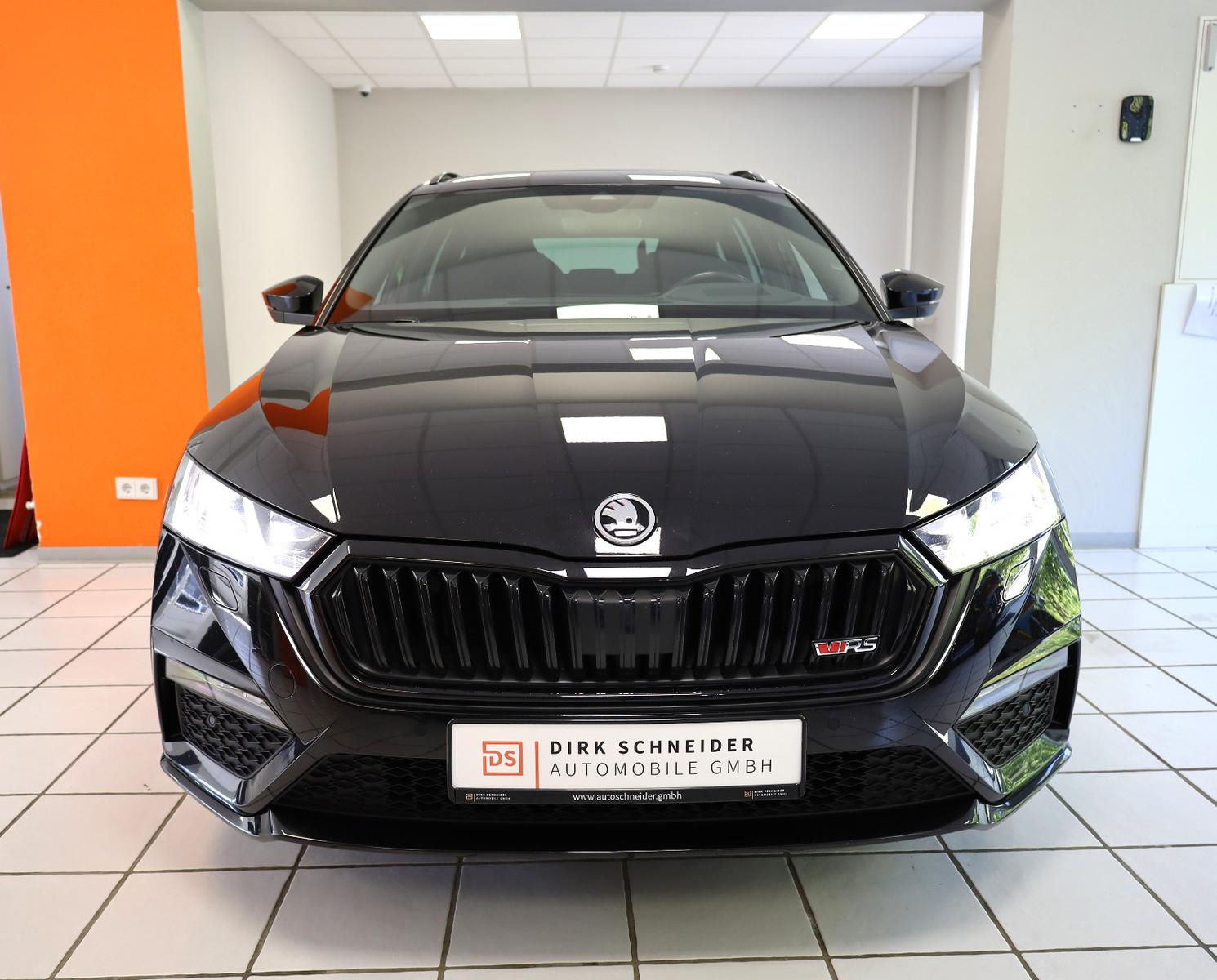 Skoda Octavia Combi RS 2.0 TDI|LED|AHK|ACC|PANO|STANDH