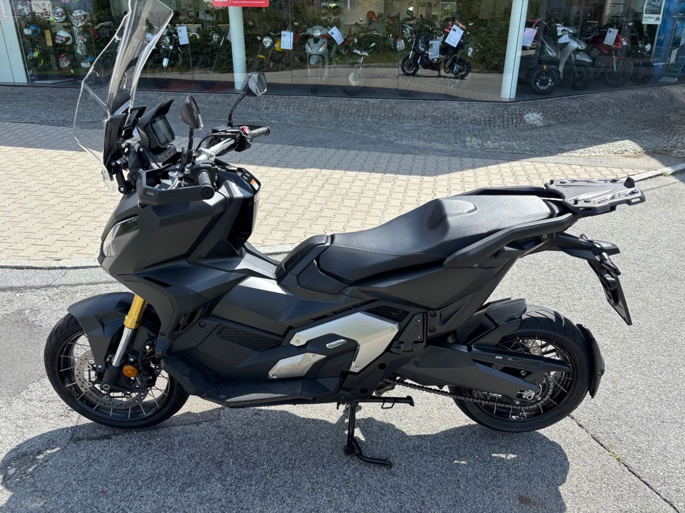 Fahrzeugabbildung Honda ADV 750 - X-ADV 2023