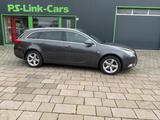 Opel Insignia A Sports Tourer Design Edition 4x4 - Opel Insignia: Design Edition