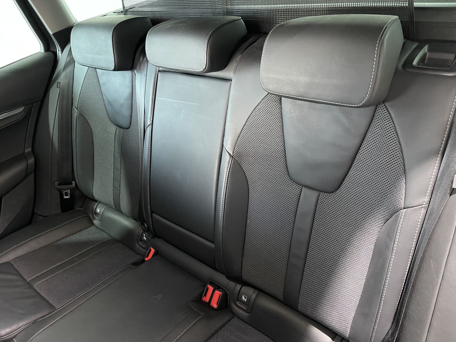 Fahrzeugabbildung SKODA Octavia 2.0 TDI*Leder*LED-Matrix*Navi*Head-Up*