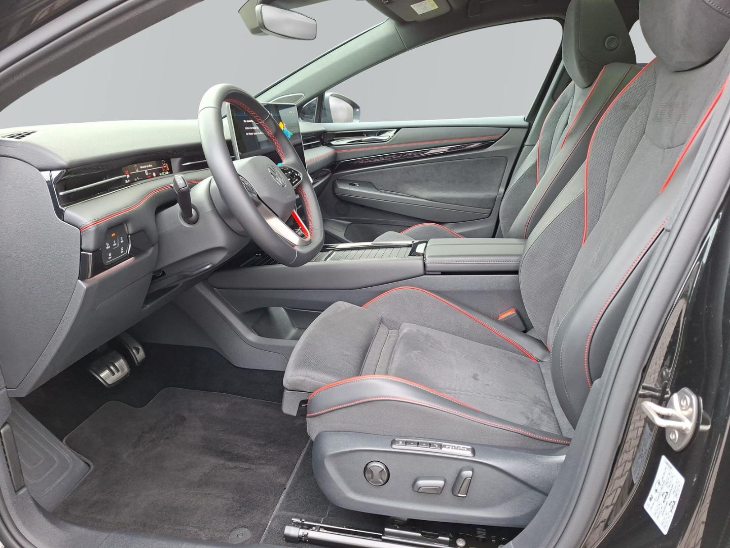 Volkswagen ID.7 Tourer GTX 4Motion *AHK*NAVI*KAMERA*PANO*DC