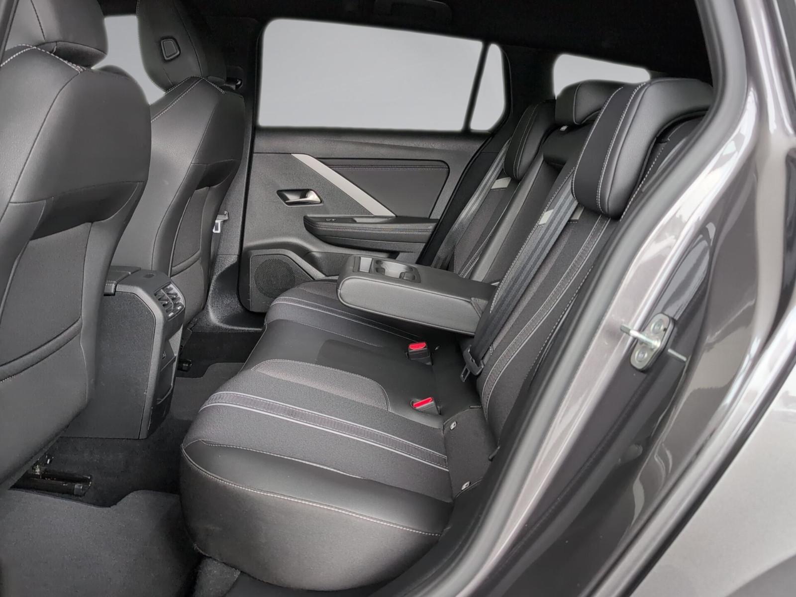 Opel Astra ST 1.2 Turbo GS Allwetter AHK ACC Shzg.360, миниатюра 17