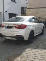BMW X6 M50 M50d - - BMW X6 M50 von privat