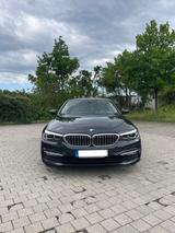 BMW 540d xDrive A - - BMW 540 mit Diesel-Antrieb: Limousine
