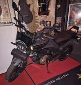 Husqvarna 125 svartpilen schwarz  - Offers