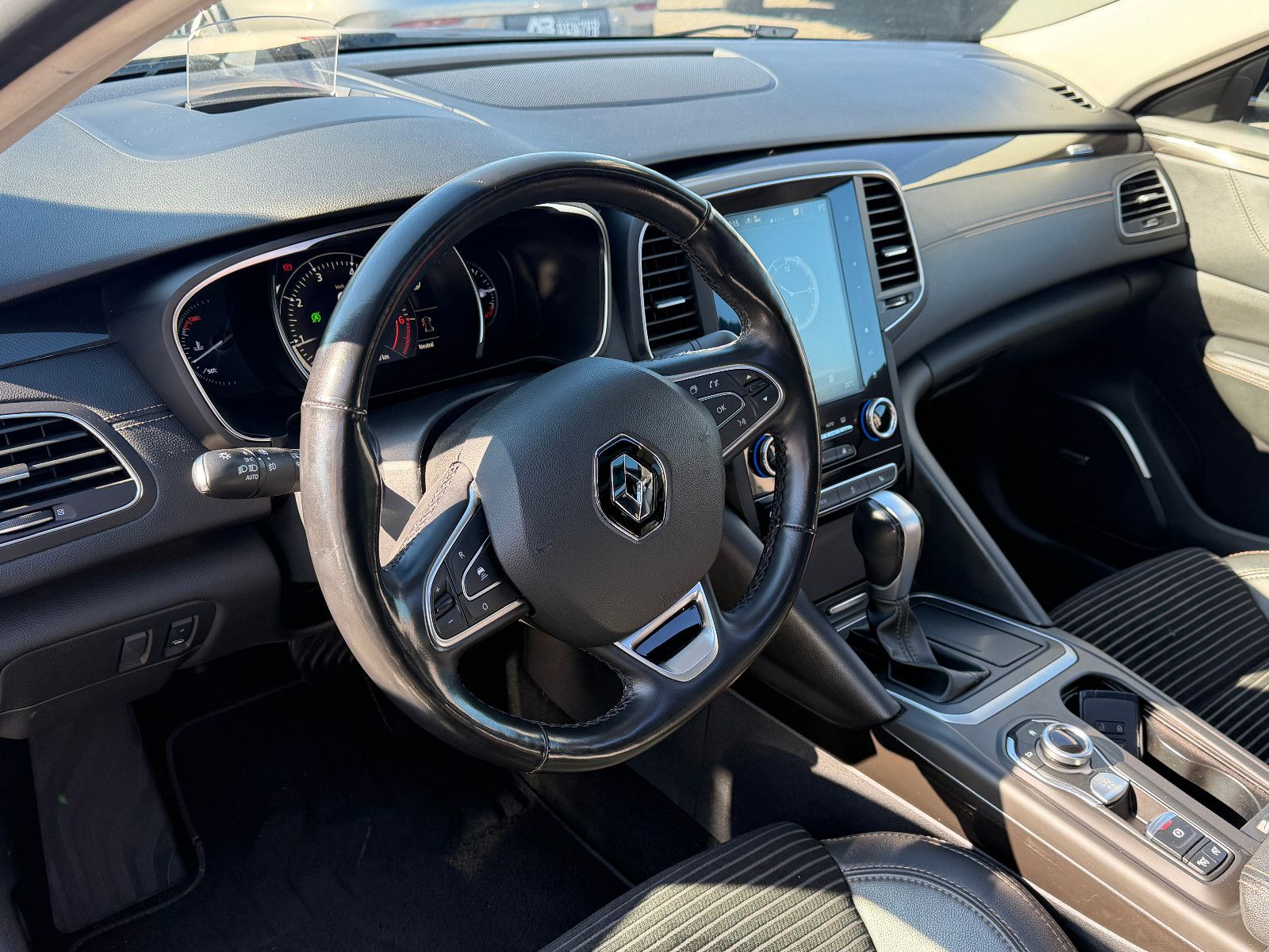 Fahrzeugabbildung Renault Talisman Grandtourer /BOSE/PANORAMA/HUD/ACC