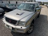 Mitsubishi L200 2.5 TD 133 PS Extended-Cabine/4WD/KLIMA/PKW - Mitsubishi L200: 2.5