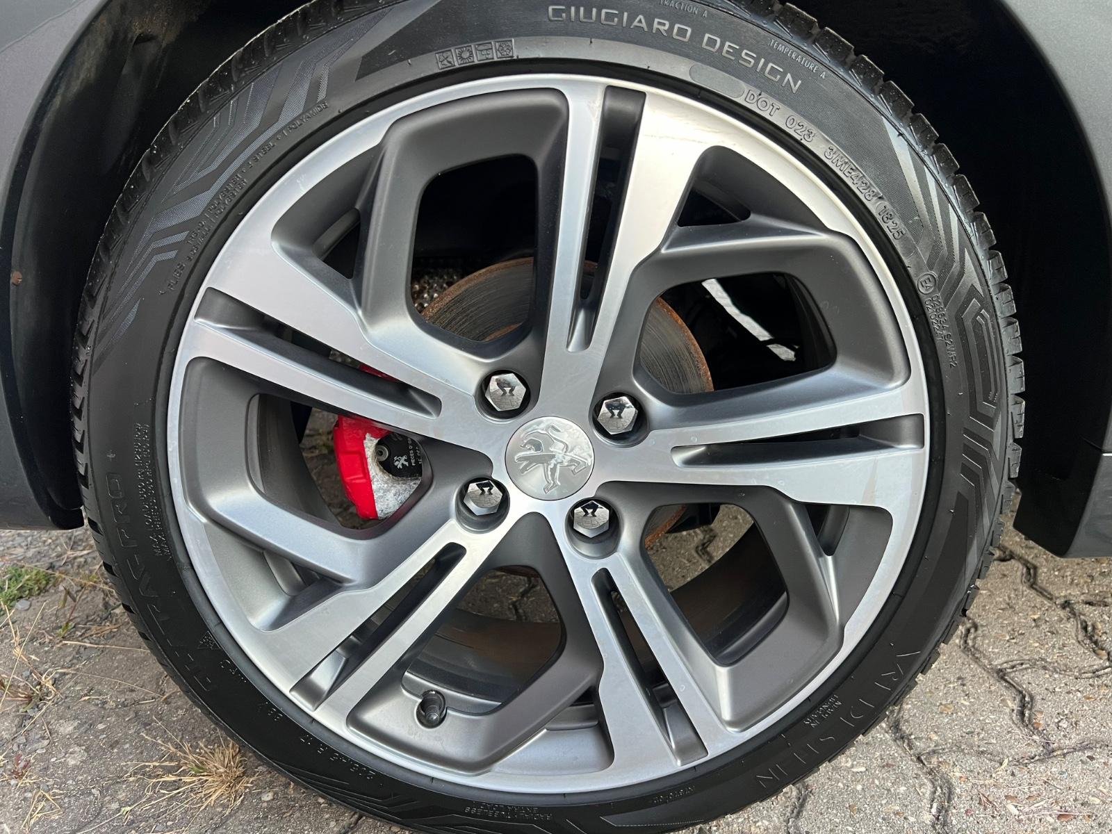 Peugeot 208 GTi*1.Hand*LED*Pano*Navi*Shz*Leder*Scheckh.*