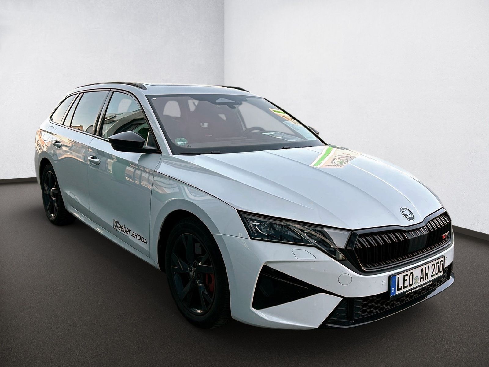 Skoda OCTAVIA COMBI 2.0 TSI DSG RS Panodach AHK Navi foto 17