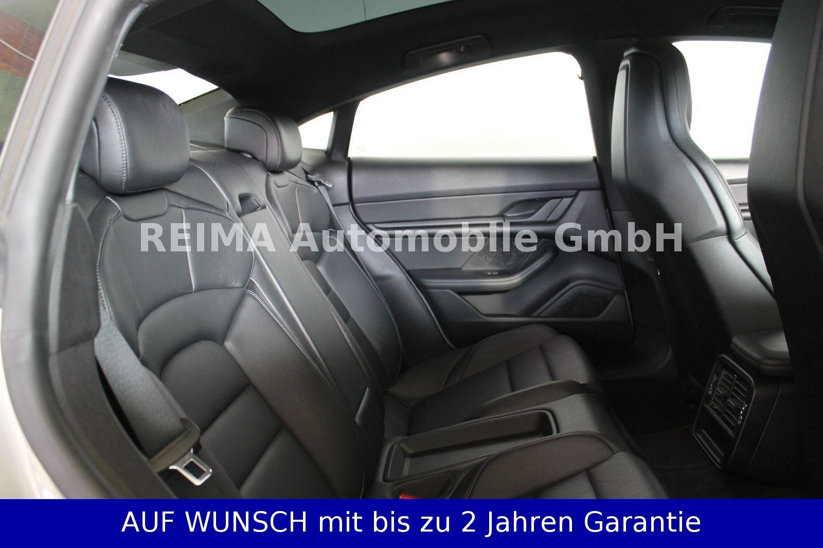 Fahrzeugabbildung Porsche Taycan  Performance , Pano, Leder, Keyless