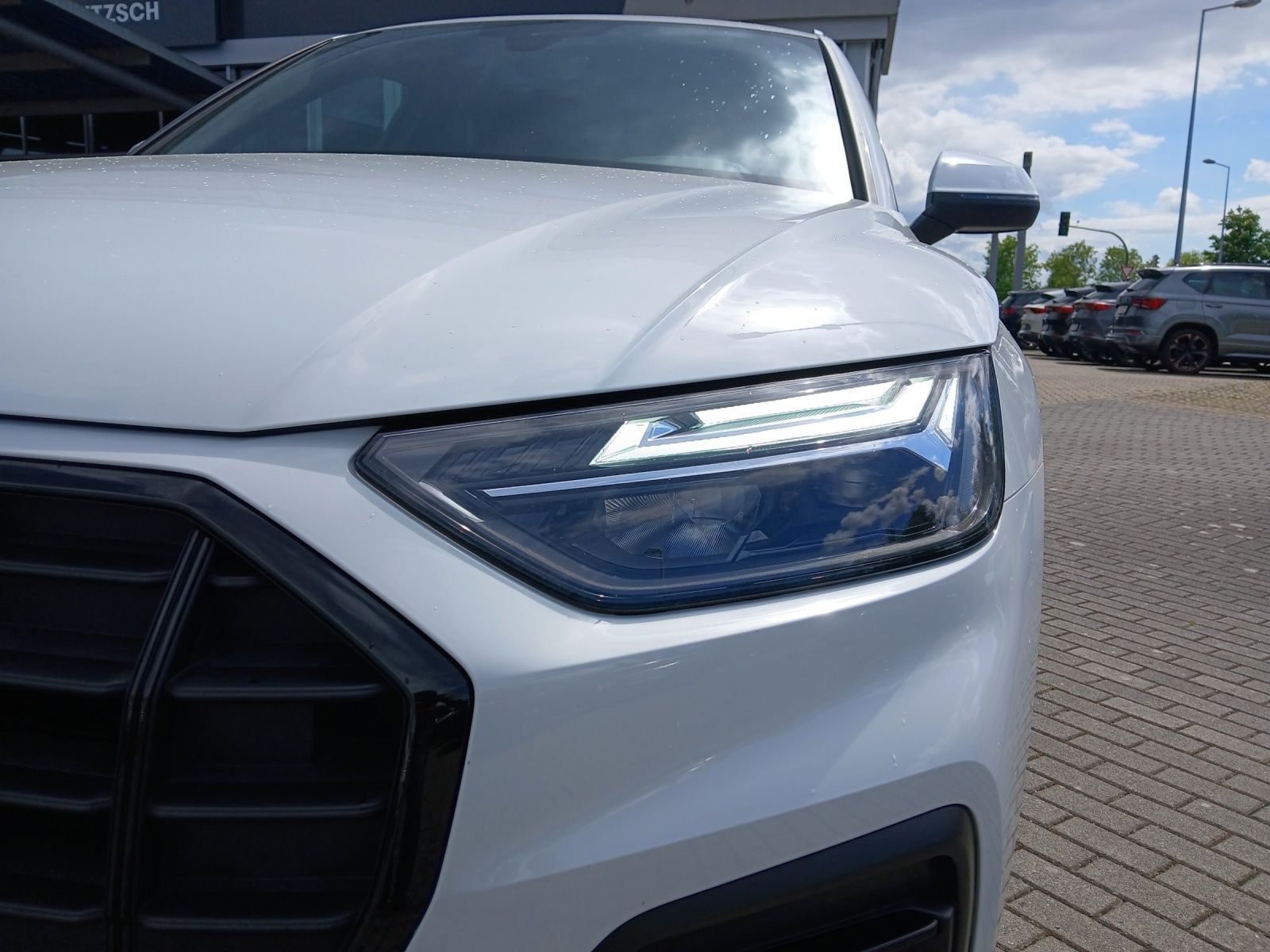 Fahrzeugabbildung Audi Q5 45 TFSI advanced quattro S-tronic LED Nai AVC