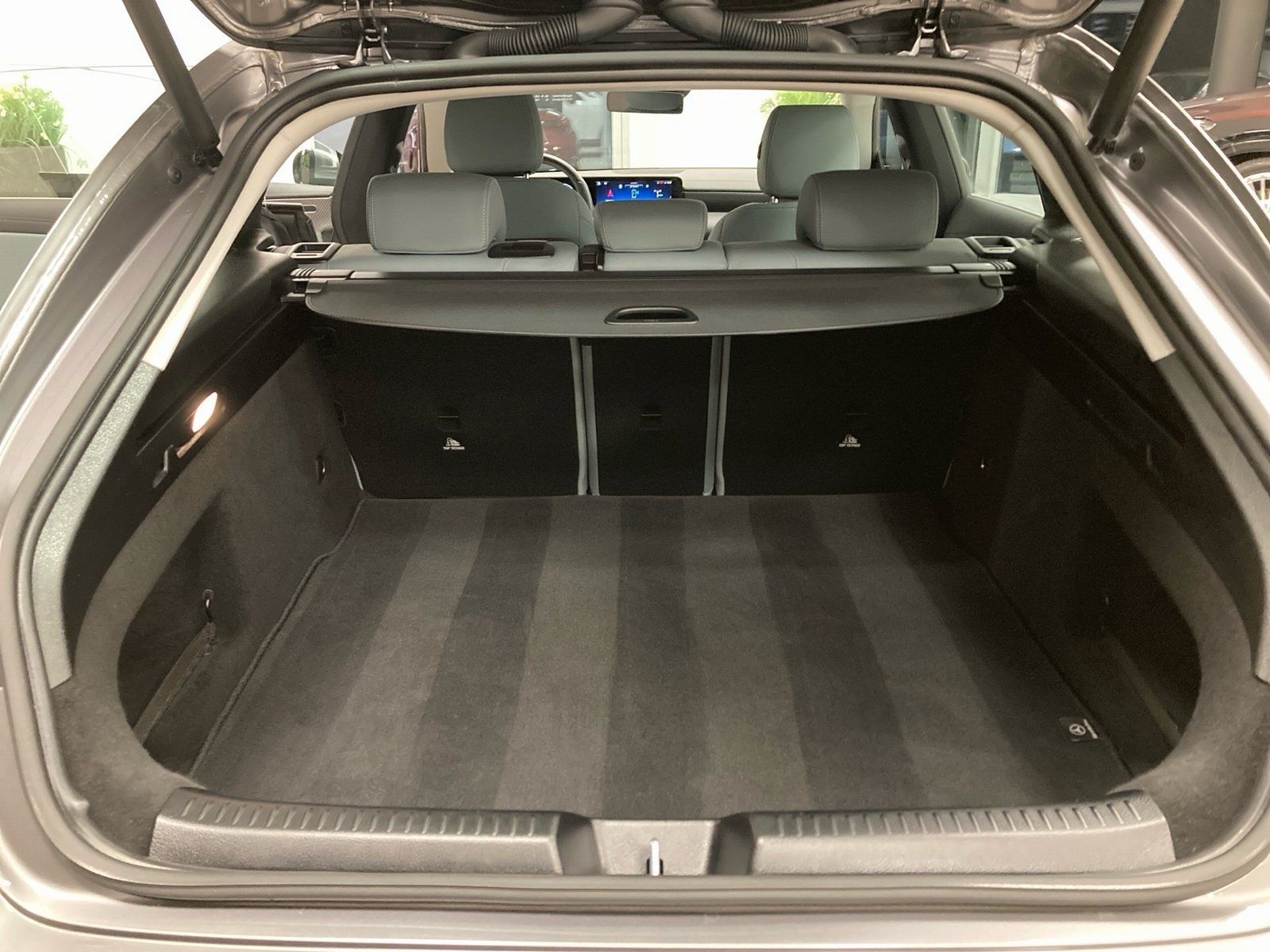 Fahrzeugabbildung Mercedes-Benz CLA 180 SB Progressive*AHK*LED*Kamera*MBUX-Premi