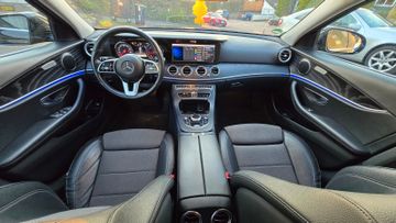 Mercedes E 200 - 8