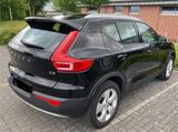 Volvo XC40 D3 Momentum Pro Geartronic AHK Kamera - Volvo XC40 von privat