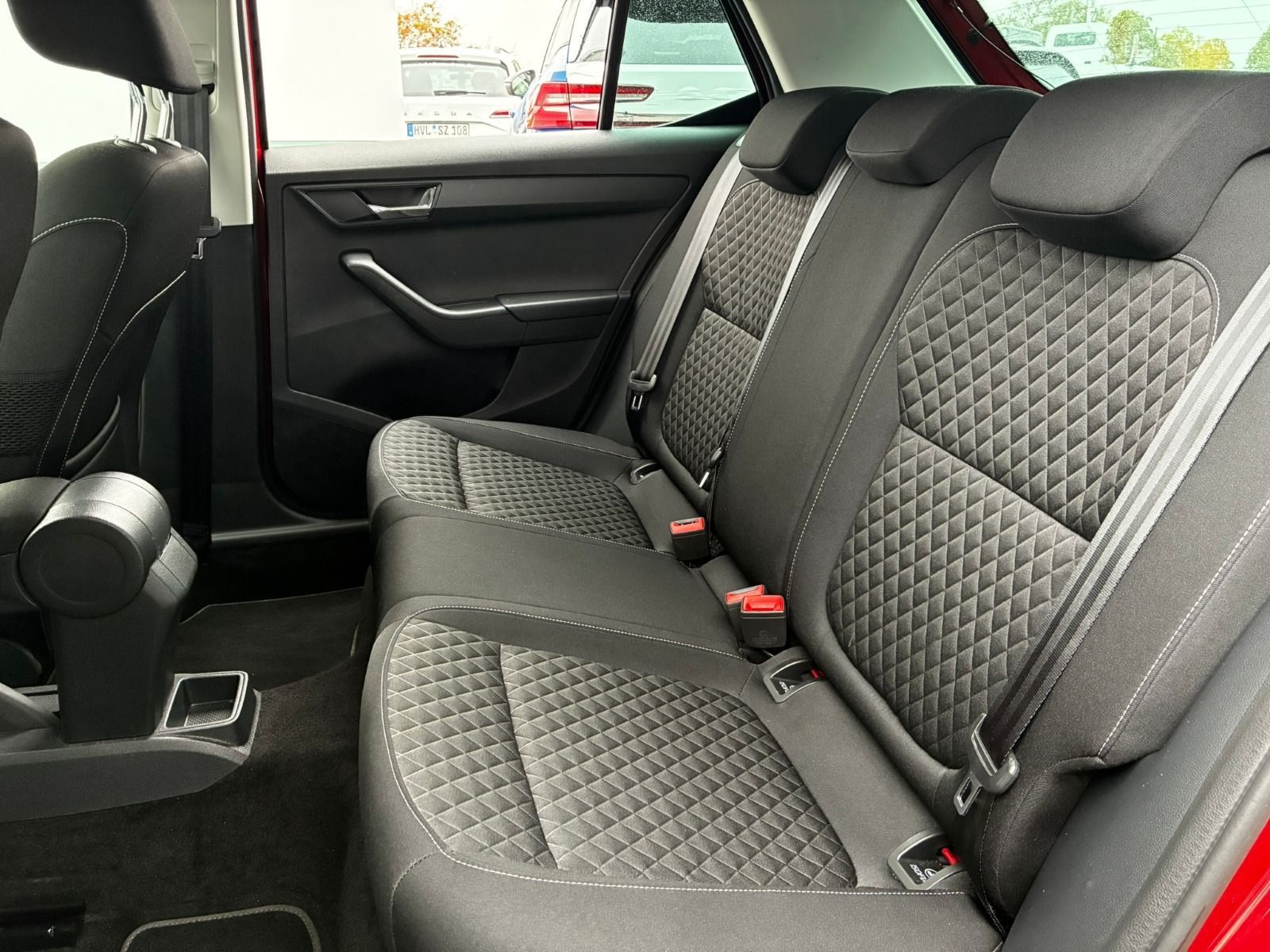 Fahrzeugabbildung SKODA Fabia 95PS 5-Gang*GRA*PDC*Climatronic*Euro6