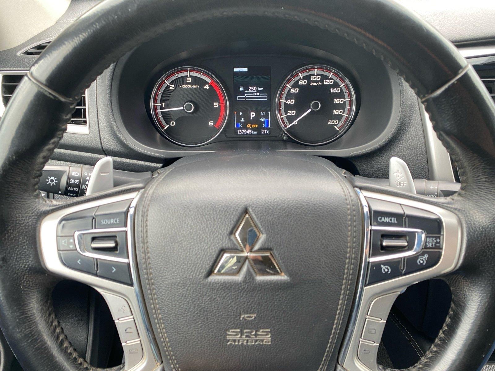 Mitsubishi L200 SELECT 2,2 DI-D Aut. TEMP+SHZ+KAMERA+DAB