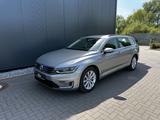 Volkswagen Passat Variant GTE. (Hyb.B/E).Automatik. - mit Hybrid-Antrieb: Panorama-Dach