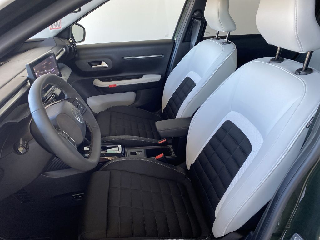 Fahrzeugabbildung Citroën e-C3 Aircross Long-Range MAX -3000 EUR mgl.*