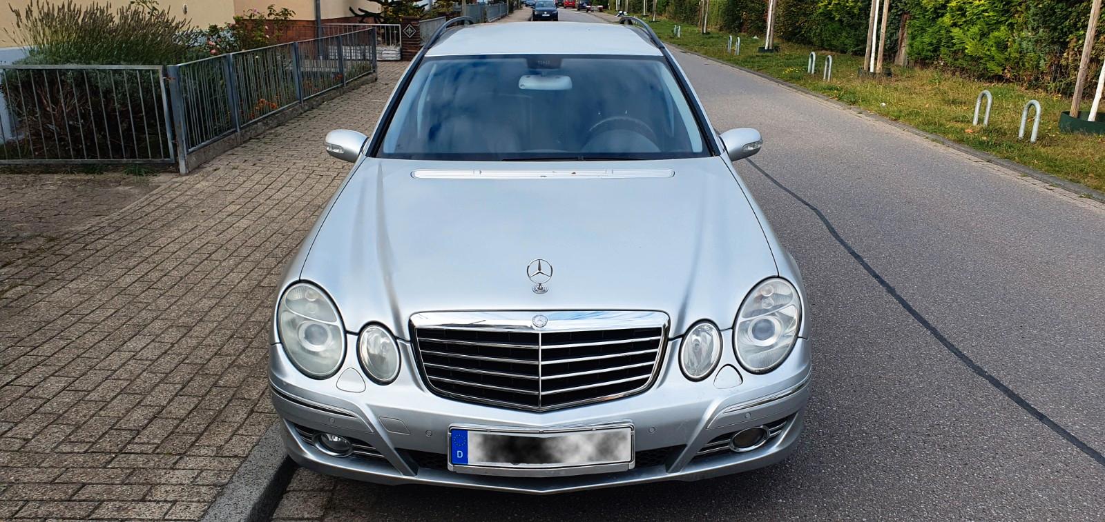 Mercedes-Benz E220 2005 — photo 5