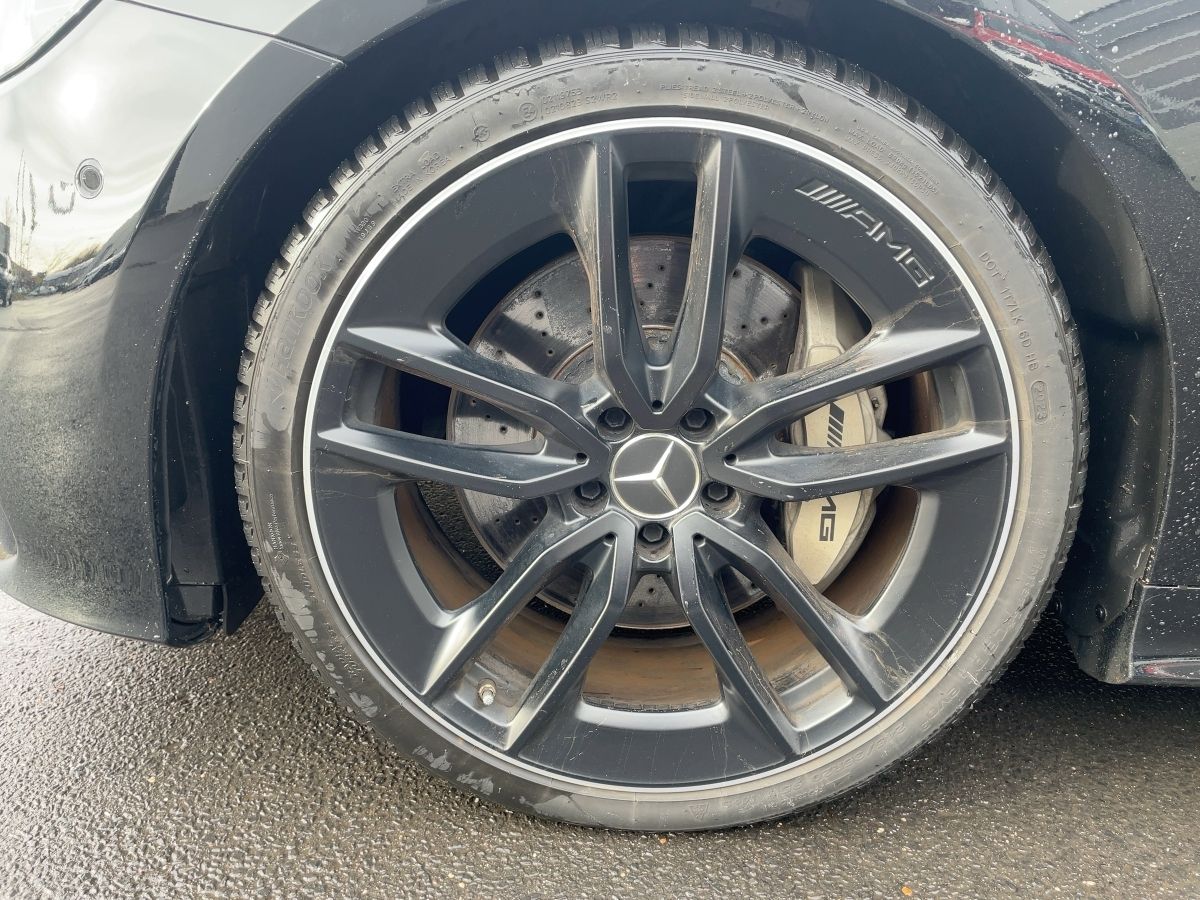 Fahrzeugabbildung Mercedes-Benz E 53 4M+ Coupe AMG/Night/360°/MBUX