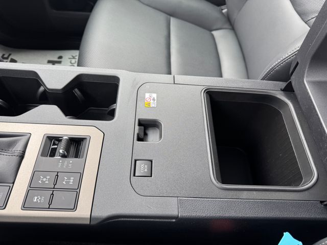 Toyota Land Cruiser  2.8 D-4D 4WD Executive *SOFORT*