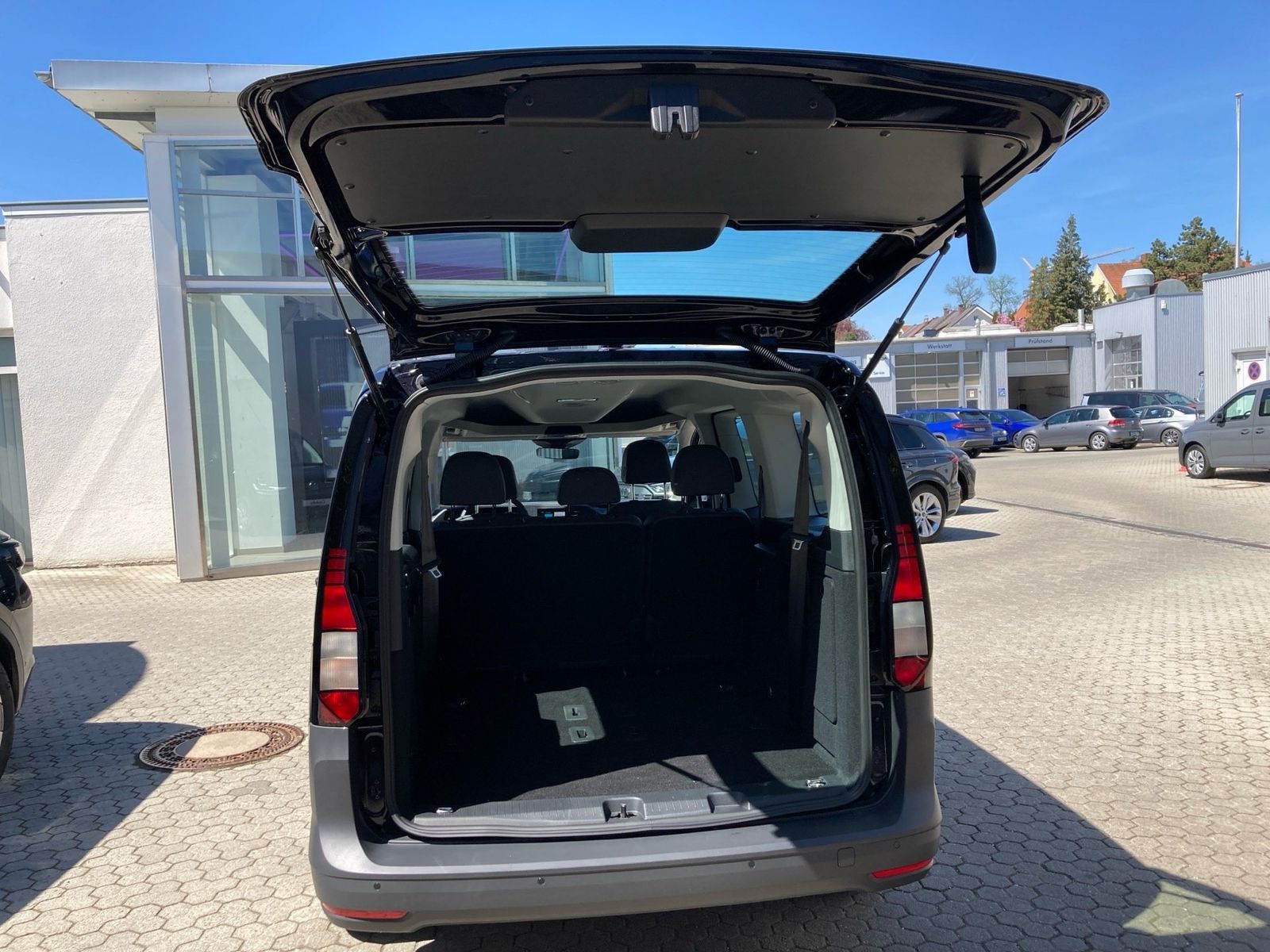 Volkswagen Caddy Maxi - Bild 7
