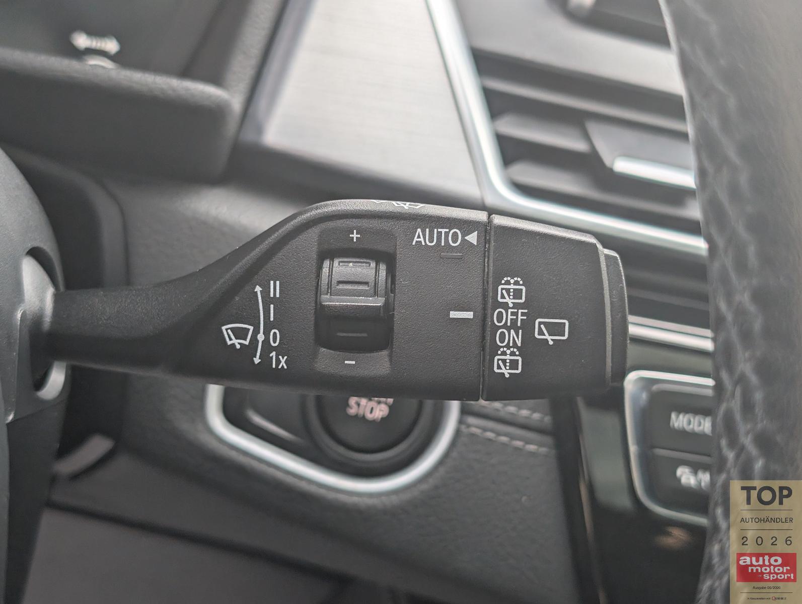 BMW 225xe Active Tourer Luxury-Line*ACC*AHK*PANO*HUD