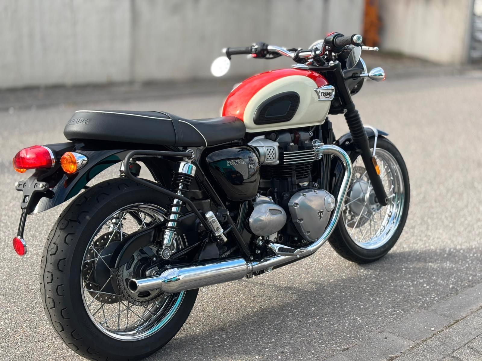 Triumph Bonneville T100 *Sehr gepflegt/Reifen neu*